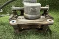 Суппорт тормозной Toyota Camry XV40 2AZFE 2009 перед. лев. (б/у) — фото 8