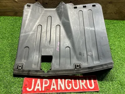 Защита топливного бака Honda Civic 8 R18 2006 (б/у)