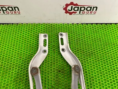 Петля капота Honda Civic 8 FD1 R18 2009 перед. (б/у)