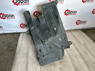 Защита днища кузова Honda CR-V 3 RE4 K24A 2007 лев. (б/у)