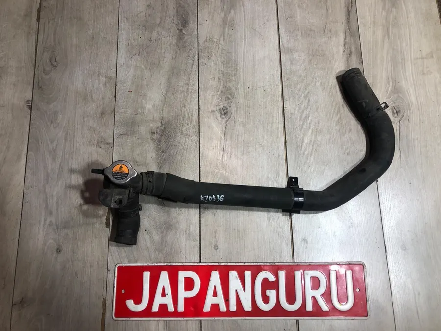 Заливная горловина радиатора охлаждения двигателя Nissan Teana J32 QR25DE 2011 (б/у)
