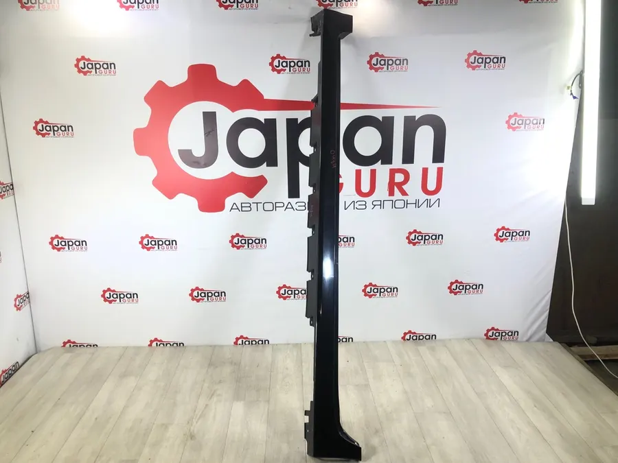 Накладка порога Nissan Teana J32 VQ25 2010 лев. (б/у)