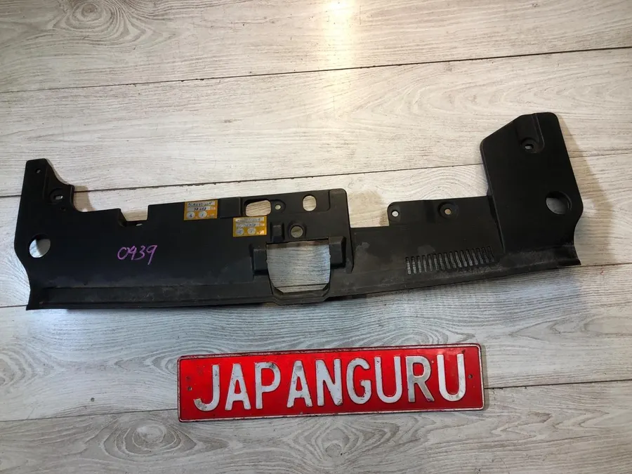 Накладка замка капота Mitsubishi Lancer 10 4J10 1.8 2013 перед. (б/у)
