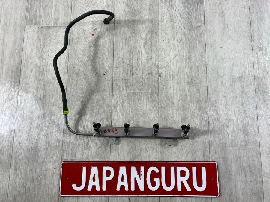 Топливная рампа с форсунками Mitsubishi Lancer 10 4J10 1.8 2013 (б/у)