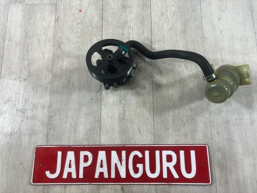 Насос гидроусилителя руля Mitsubishi Lancer 10 4B11 2.0 2007 (б/у)