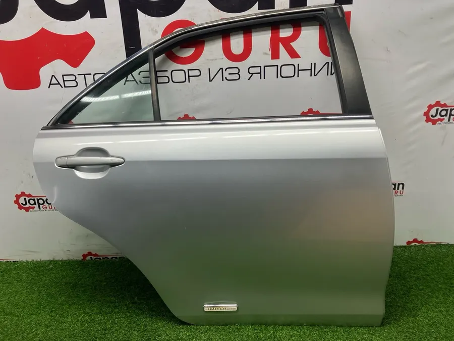 Дверь боковая Toyota Camry XV40 2AZFE 2006 задн. прав. (б/у)