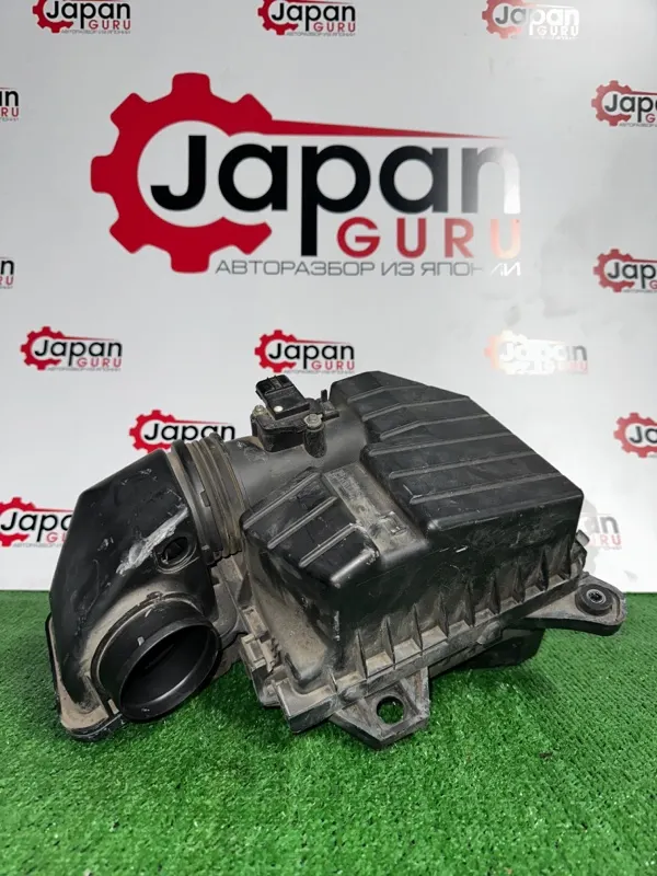 Корпус воздушного фильтра Honda Civic 8 FD1 R18 2009 (б/у)