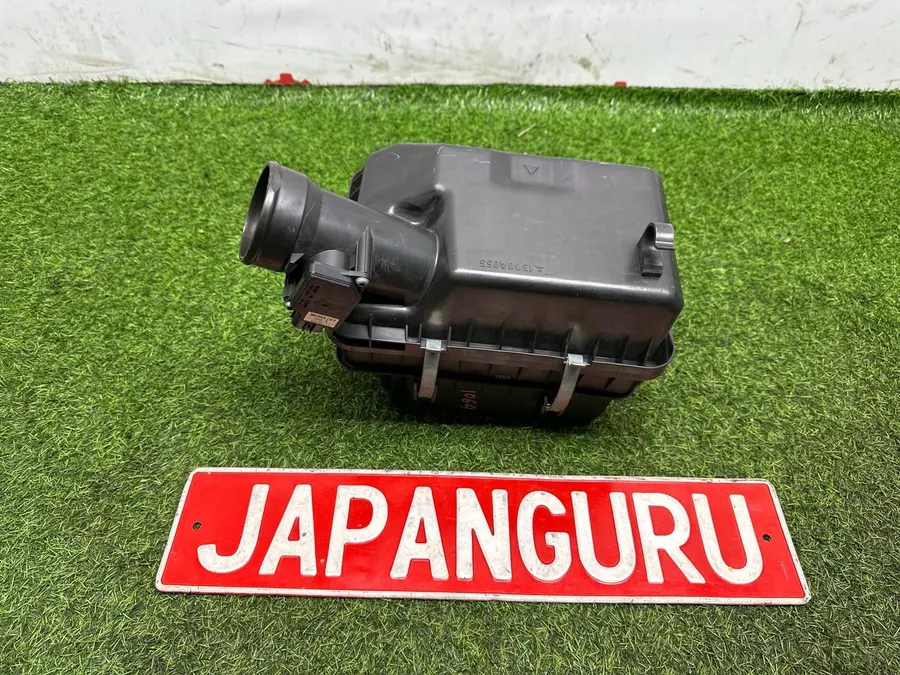 Корпус воздушного фильтра Mitsubishi Lancer 10 4B10 1.8 2010 (б/у)