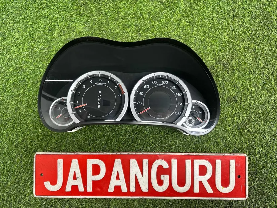 Панель приборов Honda Accord 8 K24A 2009 (б/у)