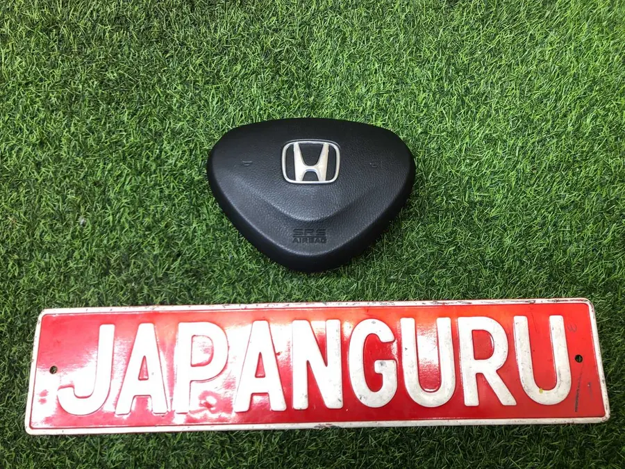 Подушка безопасности в руль Honda Accord 8 K24A 2010 (б/у)