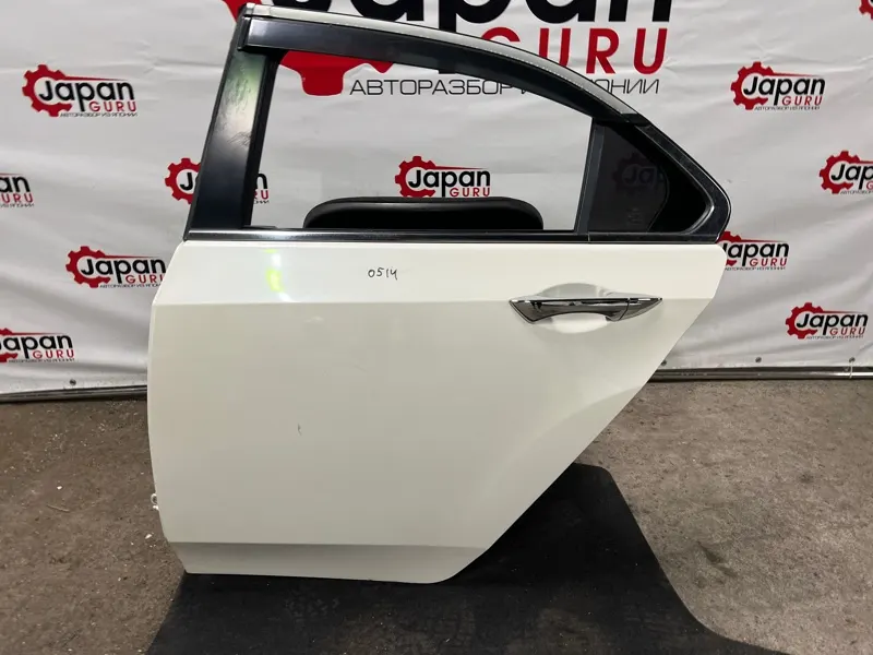 Дверь боковая Honda Accord 8 K24A 2012 задн. лев. (б/у)