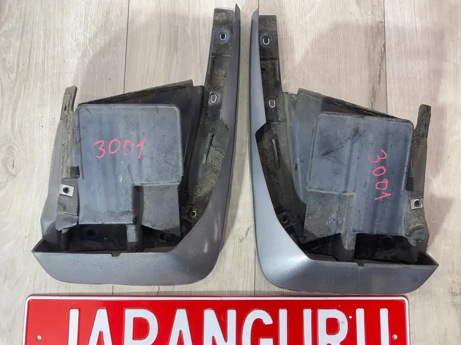 Брызговик Honda CR-V 3 RE3 K24A 2011 задн. (б/у)