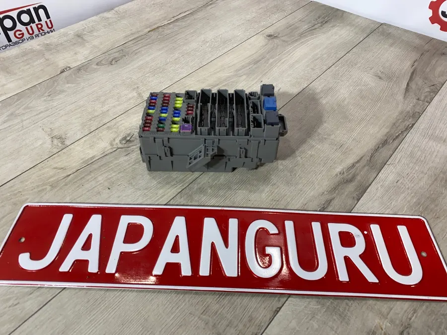 Блок предохранителей Honda CR-V 3 RE3 K24A 2011 (б/у)