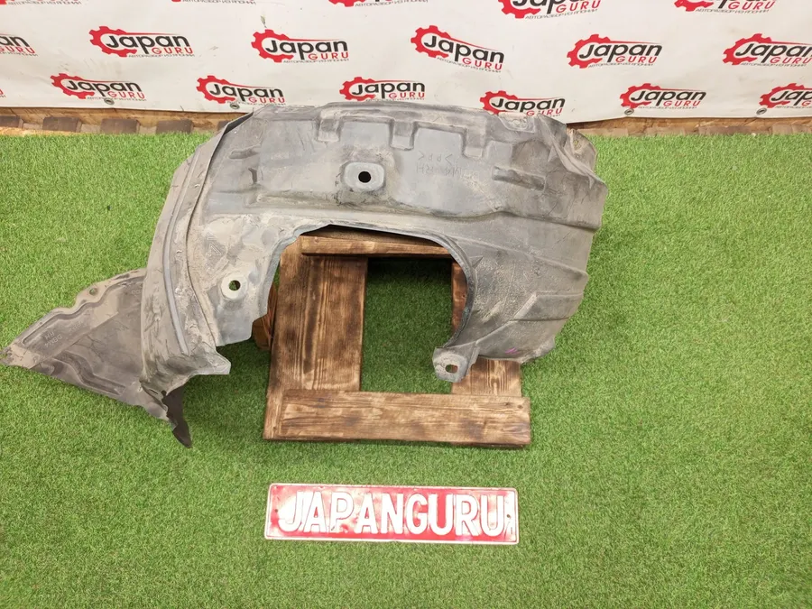 Подкрылок Mazda 3 BL
